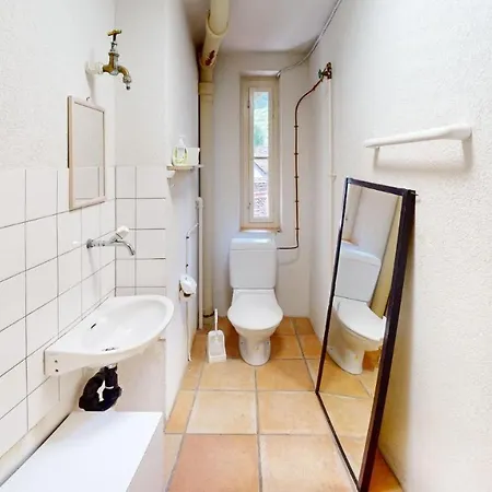 Appartement Solution-grischun - Zentrales Dachzimmer - Kaffee&tee - Gemeinschaftsbad - Etagenbett -dachterrasse Coire